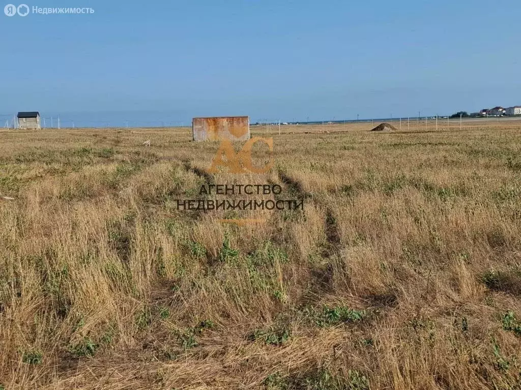 Участок в Береговое, Озёрная улица (7 м) - Фото 0