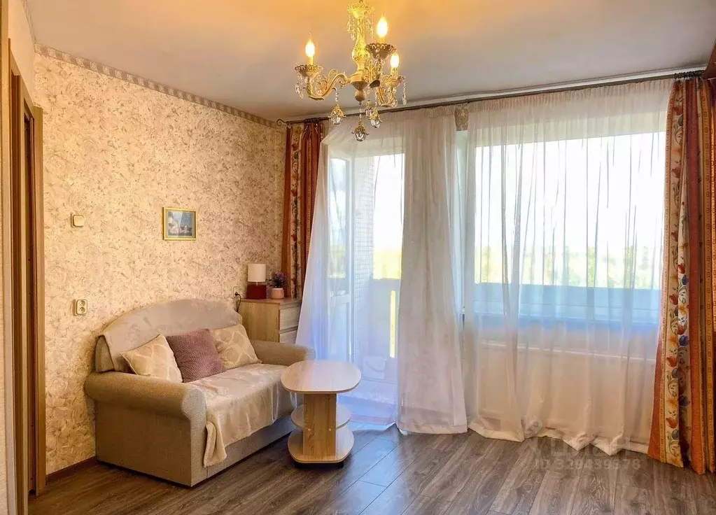 1-к кв. Санкт-Петербург ул. Коммуны, 32к2 (33.0 м) - Фото 1
