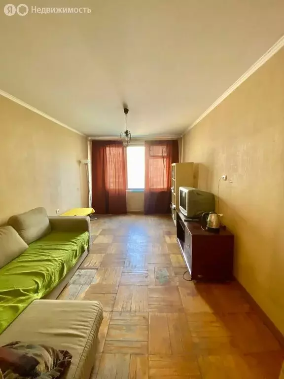 3-комнатная квартира: Санкт-Петербург, Тимуровская улица, 10к3 (61 м) - Фото 0