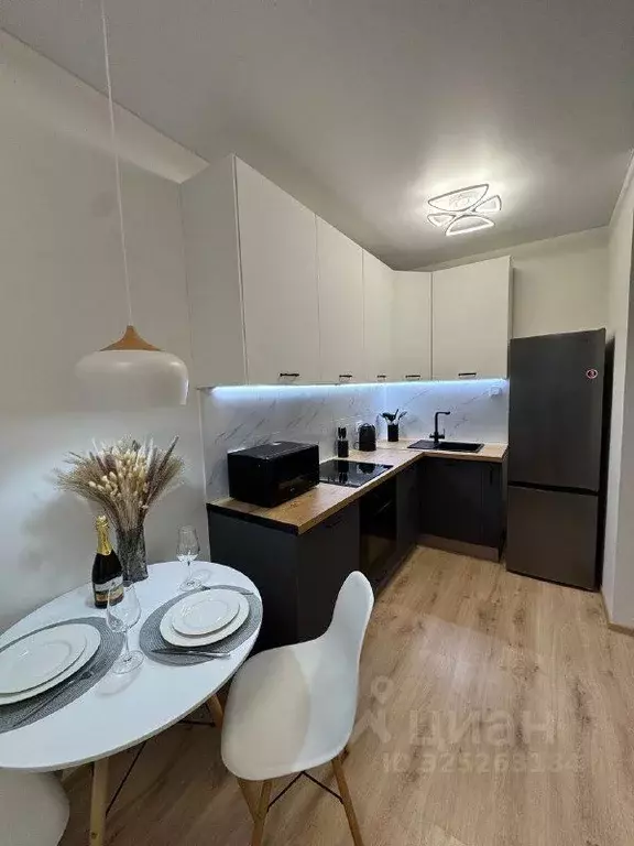 1-к кв. Свердловская область, Екатеринбург ул. Московская, 251 (38.6 ... - Фото 1