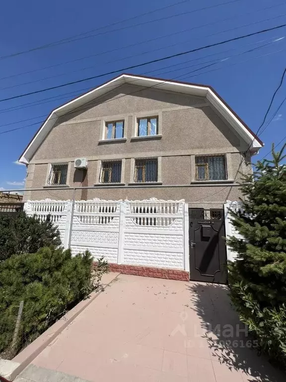 Дом в Крым, Симферополь ул. Таманская, 26 (210 м) - Фото 0