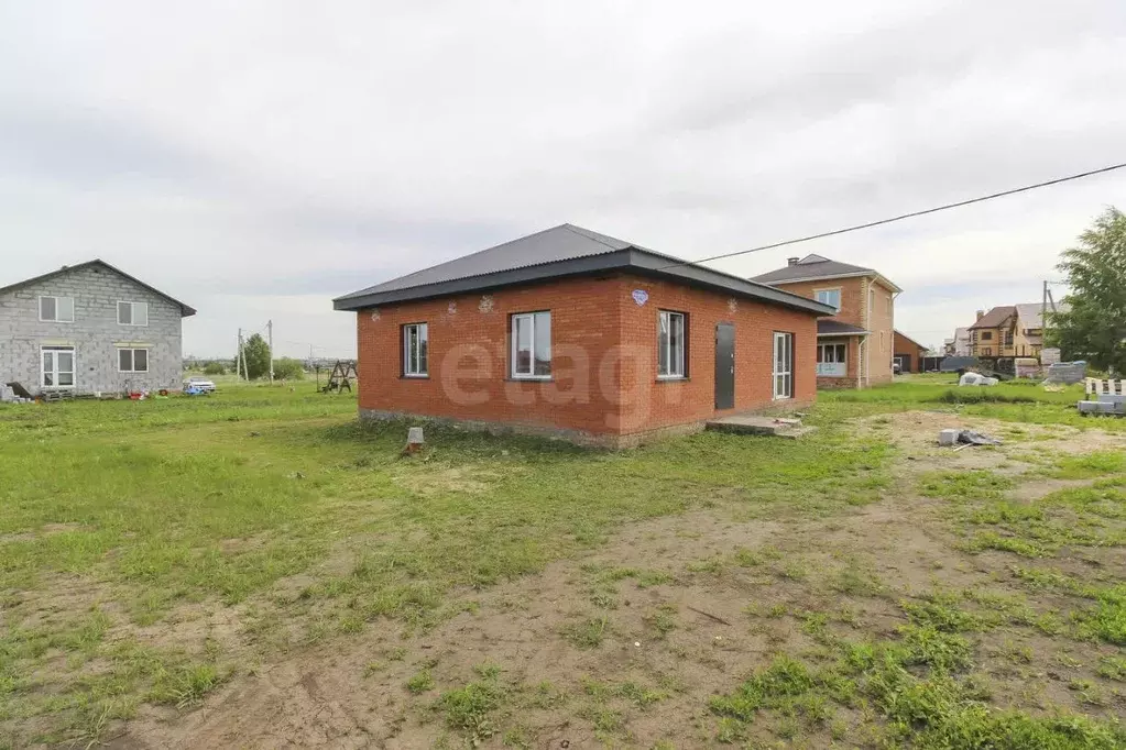 Дом в Омская область, Омский район, с. Дружино ул. Рябиновая, 19А (99 ... - Фото 1