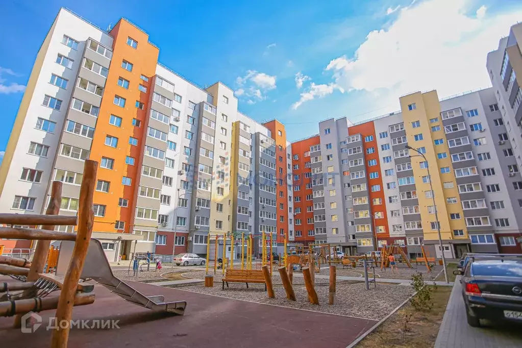 Продаётся 2-к квартира, 70.14 м - Фото 1