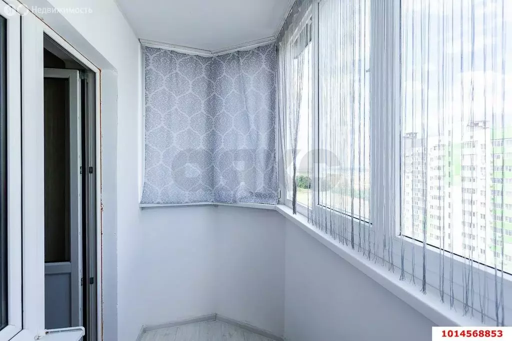 2-комнатная квартира: Краснодар, улица Генерал-лейтенанта Александра ... - Фото 0
