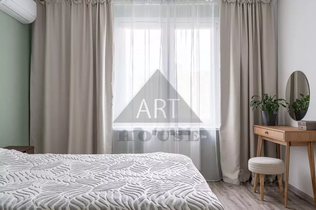 2-к кв. Татарстан, Казань ул. Александра Курынова, 10к2 (48.9 м) - Фото 1