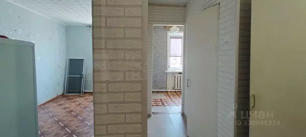 3-к кв. Новгородская область, Боровичи Садовая ул., 28 (59.8 м) - Фото 1