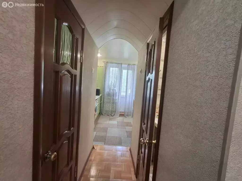 2-комнатная квартира: Абинск, Нефтепромысловая улица, 47 (51.3 м) - Фото 1