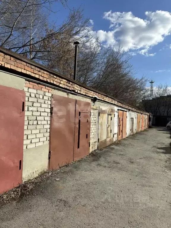 Гараж в Тюменская область, Тюмень ул. Мельникайте, 33 (19 м) - Фото 1