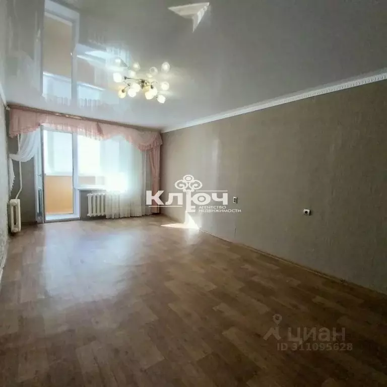 3-к кв. Башкортостан, Стерлитамак ул. Артема, 128 (73.0 м) - Фото 0