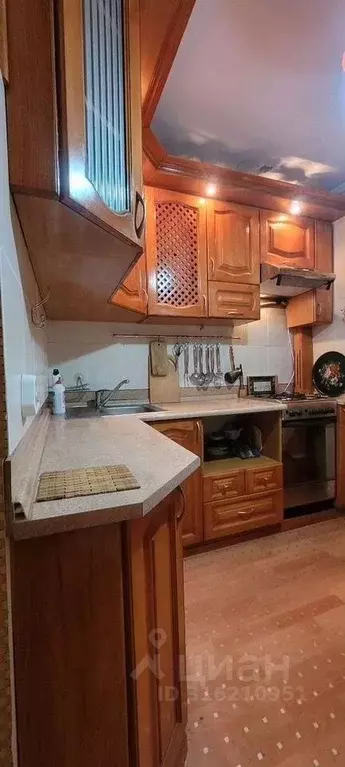 2-к кв. Крым, Симферополь ул. Воровского, 63 (50.0 м) - Фото 0