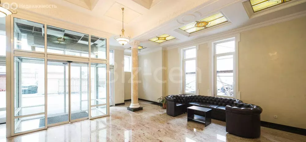 Офис (190 м) - Фото 1