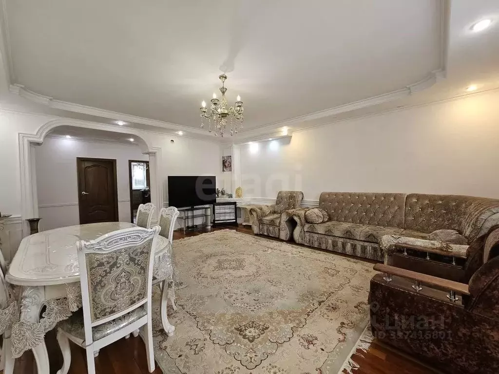 4-к кв. Карачаево-Черкесия, Черкесск Советская ул., 162 (116.5 м) - Фото 0