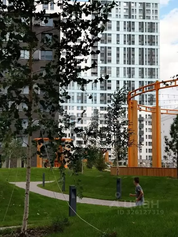 3-к кв. Тюменская область, Тюмень ул. 50 лет Октября, 63Г (100.0 м) - Фото 1