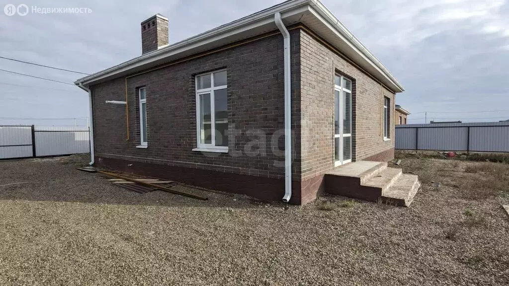 Дом в Новобессергеневка, Севастопольская улица (80 м) - Фото 0