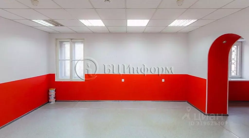 Офис в Санкт-Петербург Московский просп., 107Б (50 м) - Фото 0