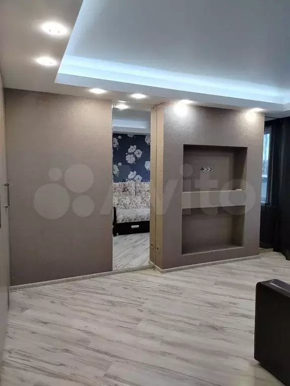 2-к. квартира, 43 м, 2/9 эт. - Фото 1