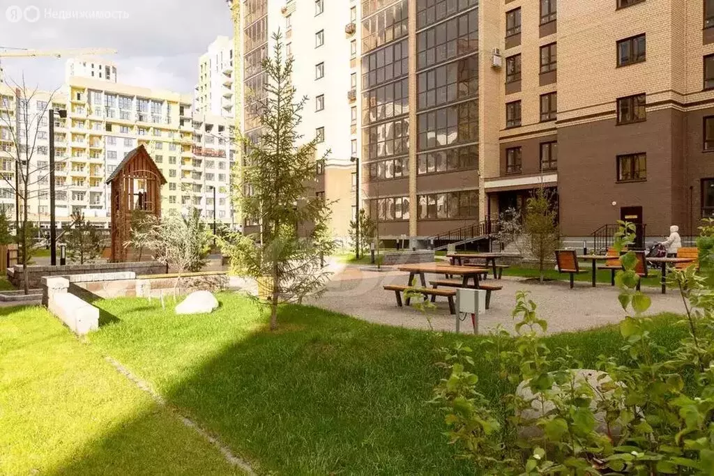 2-комнатная квартира: Тюмень, улица Тимофея Кармацкого, 7 (84.3 м) - Фото 1