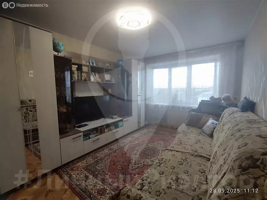 3-комнатная квартира: посёлок Искра, 50 (52 м) - Фото 1