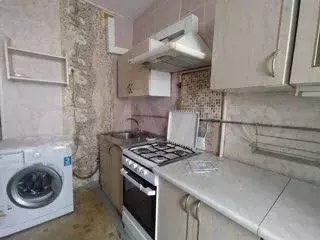 3-к. квартира, 63,5 м, 2/9 эт. - Фото 0