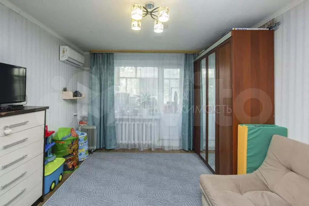 1-к. квартира, 43 м, 1/9 эт. - Фото 1