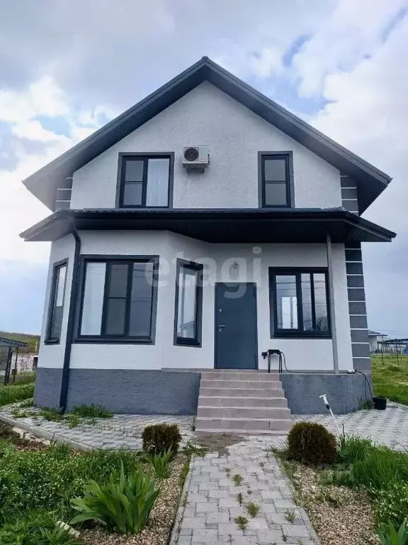 Дом в Краснодарский край, Новороссийск городской округ, Натухаевская ... - Фото 0