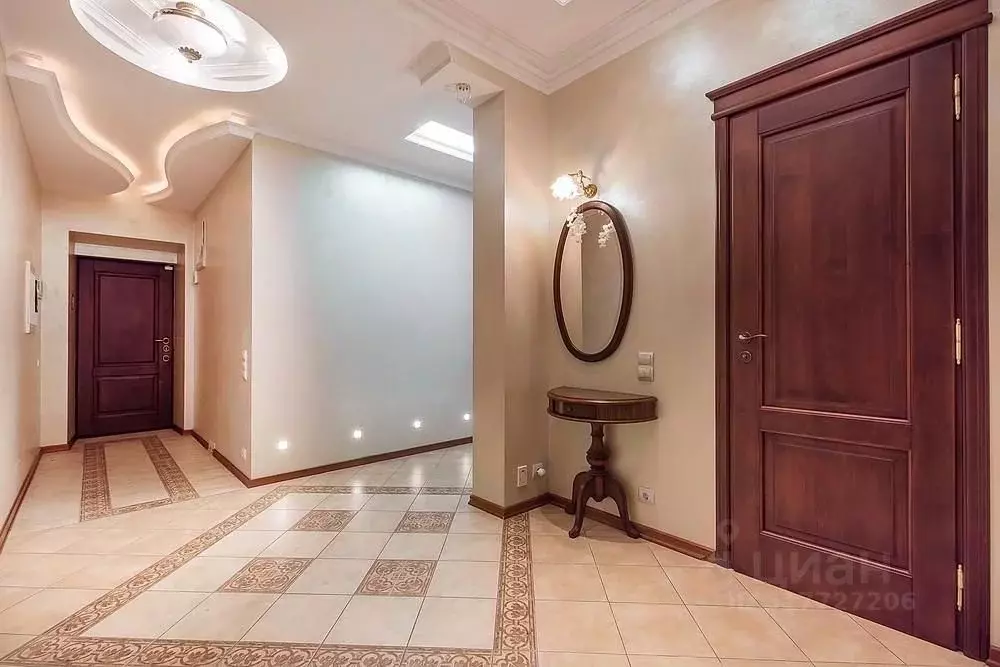 Таунхаус в Москва Юровская ул., 93К4 (400 м) - Фото 1