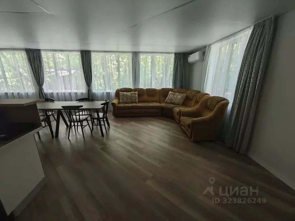 Дом в Ставропольский край, Кочубеевский муниципальный округ, ... - Фото 2