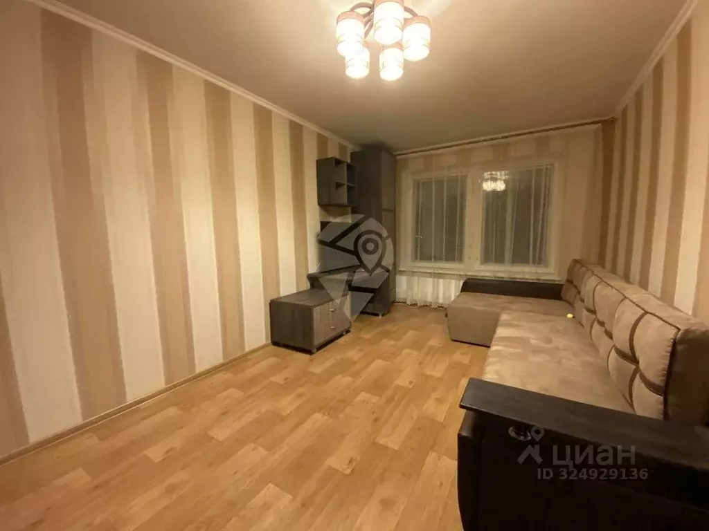 1-к кв. Белгородская область, Старый Оскол Степной мкр, 6 (44.0 м) - Фото 2