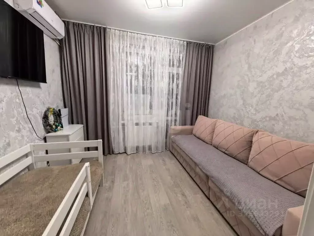 1-к кв. Тюменская область, Тюмень ул. Тимофея Чаркова, 69к3 (30.82 м) - Фото 2