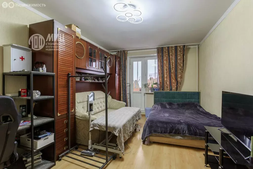 1-комнатная квартира: Москва, Осенний бульвар, 16к2 (39 м) - Фото 2