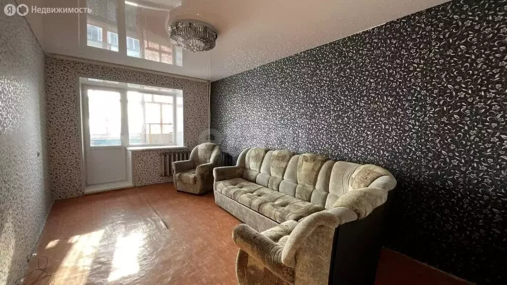 2-комнатная квартира: Большой Куганак, Комсомольская улица, 6 (49 м) - Фото 1