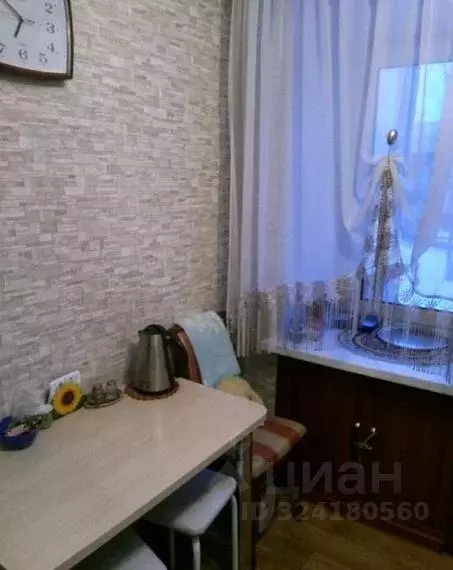 1-к кв. Хакасия, Абакан просп. Ленина, 79 (29.6 м) - Фото 2