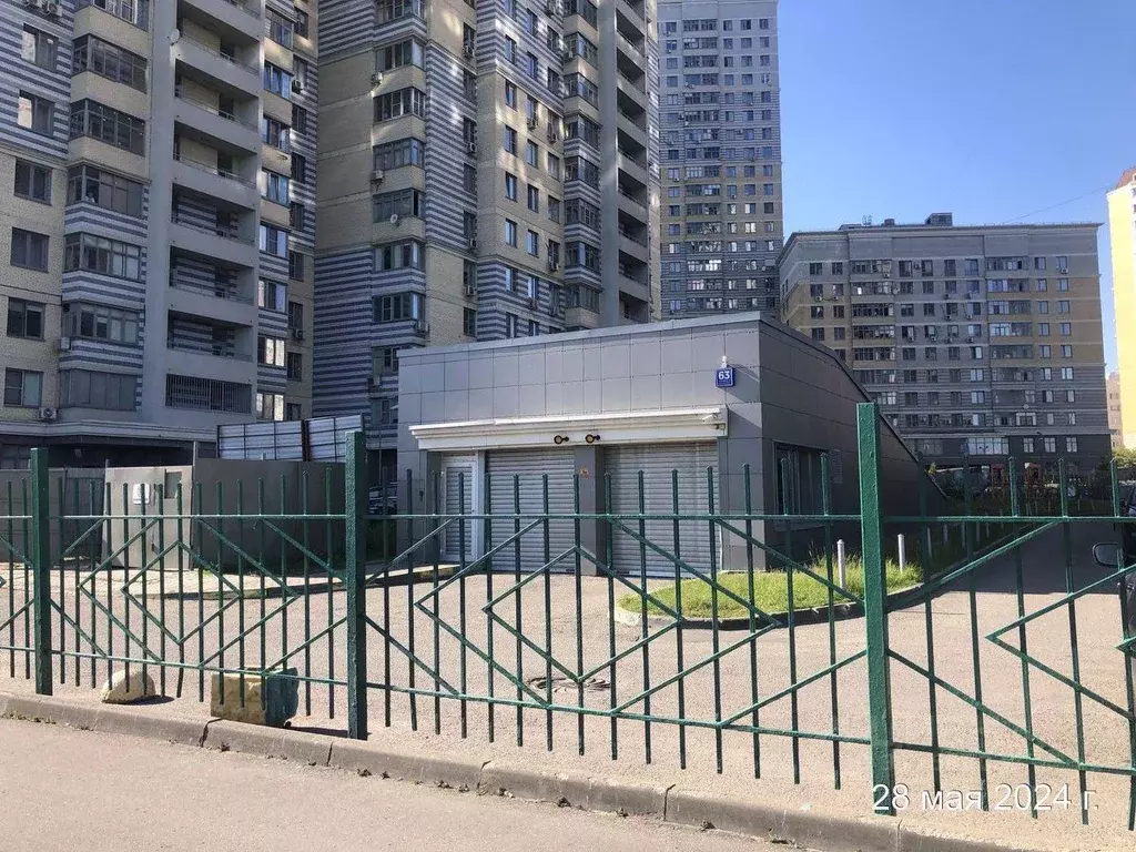 Гараж в Москва ул. Адмирала Лазарева, 63к2соор1 (8 м) - Фото 0