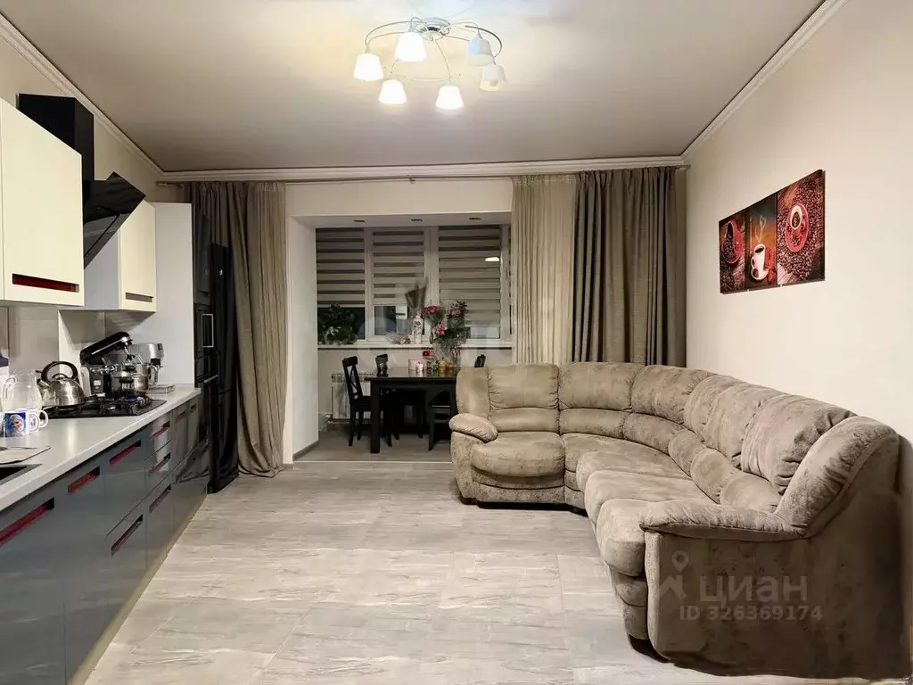 2-к кв. Калужская область, Калуга ш. Грабцевское, 132к1 (84.1 м) - Фото 2