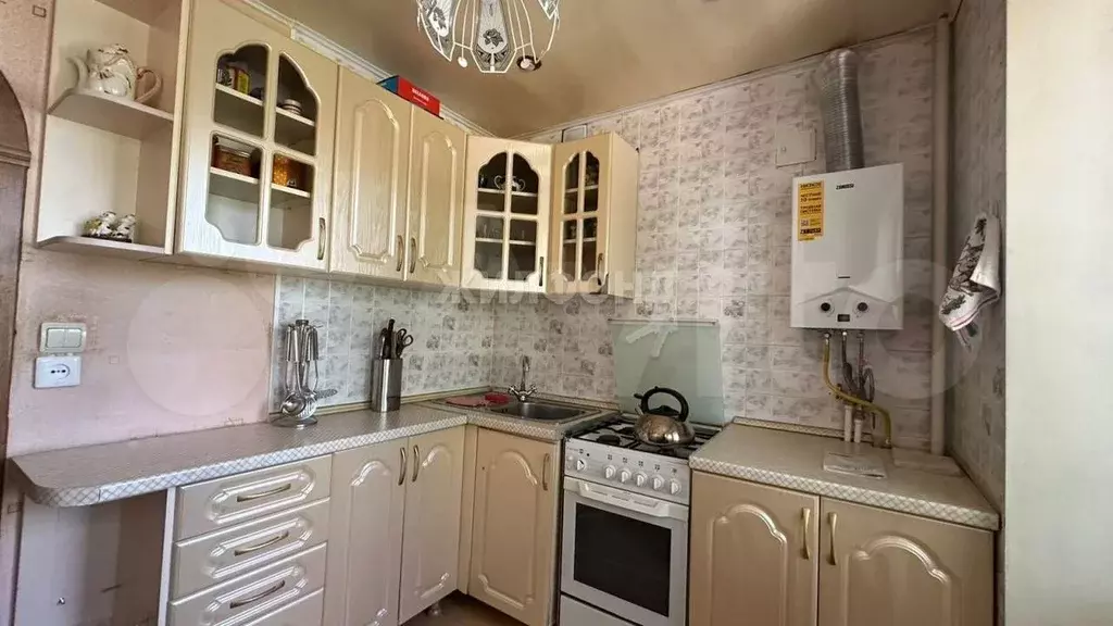 3-к. квартира, 60 м, 4/5 эт. - Фото 0