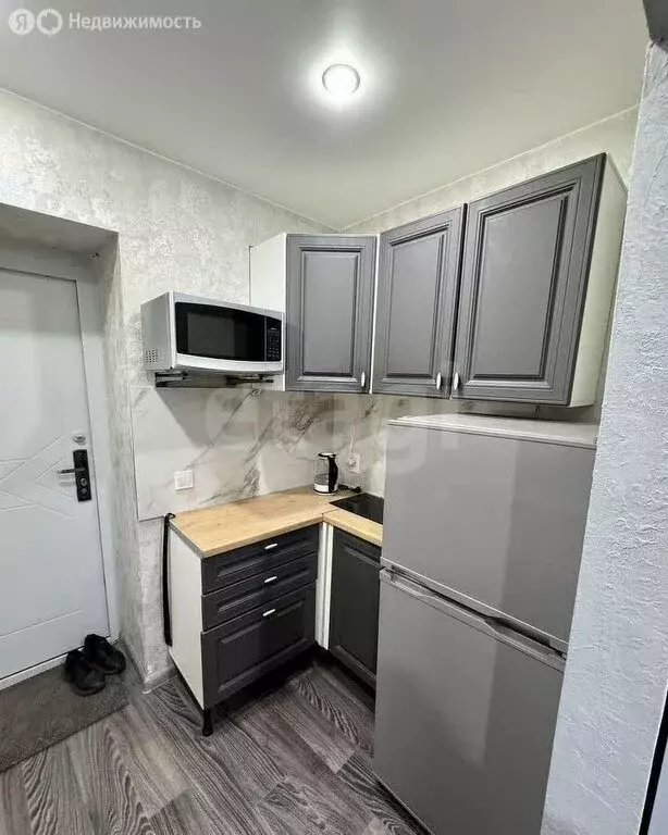Квартира-студия: Томск, проспект Фрунзе, 122 (18 м) - Фото 1
