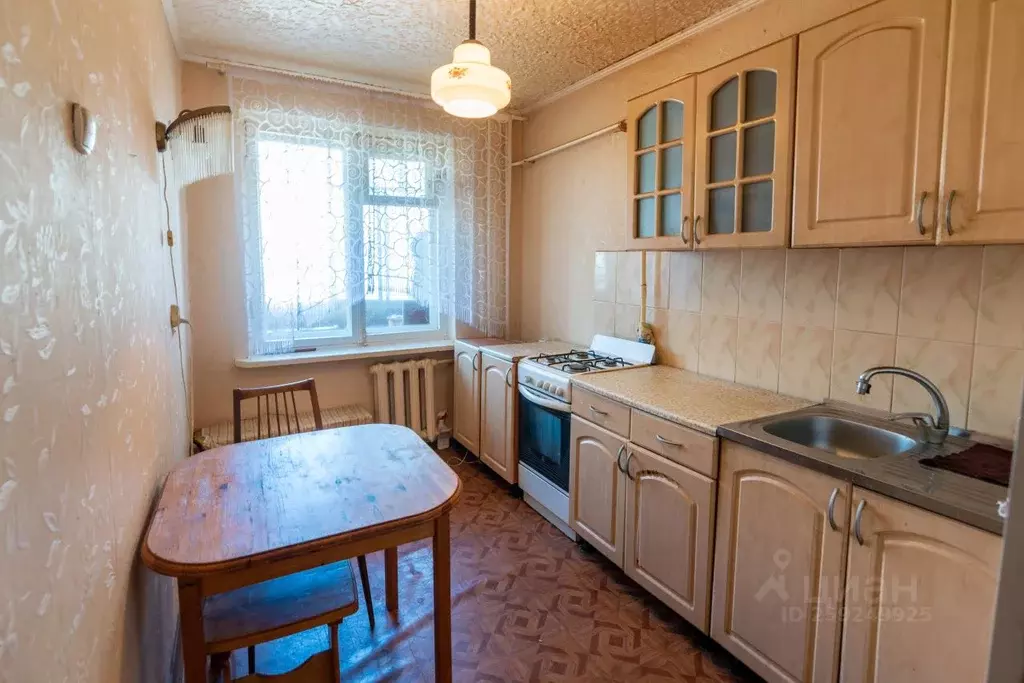 3-к кв. Вологодская область, Череповец просп. Победы, 84 (65.0 м) - Фото 0