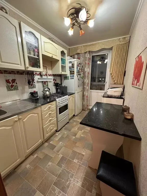 2-к. квартира, 44 м, 5/5 эт. - Фото 0