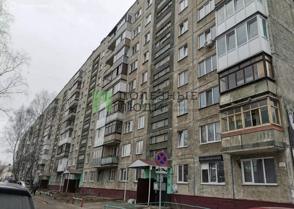 3-комнатная квартира: Барнаул, Павловский тракт, 76А (60.1 м) - Фото 0