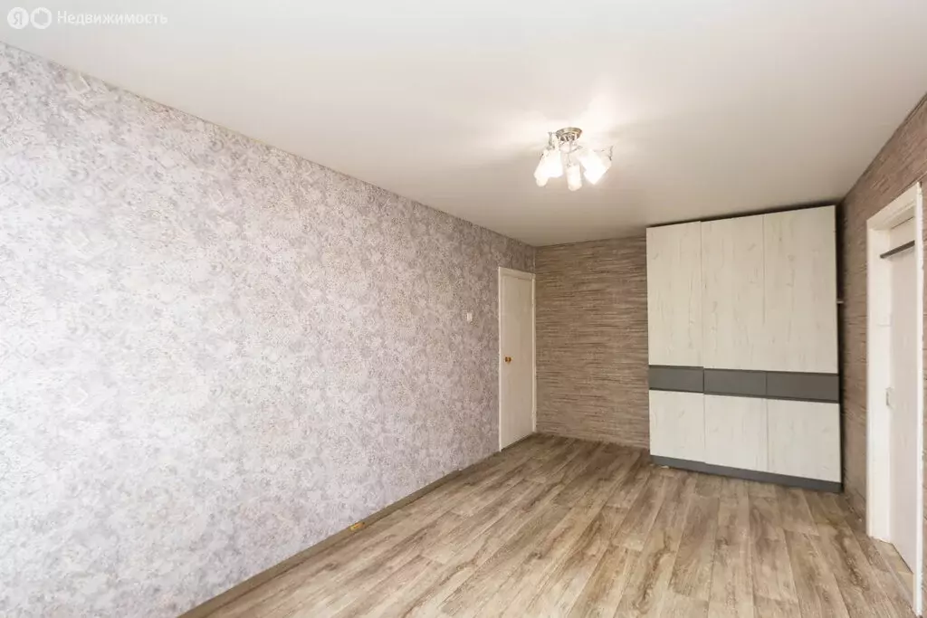 4-комнатная квартира: Оренбург, проспект Победы, 150/1 (60.5 м) - Фото 1