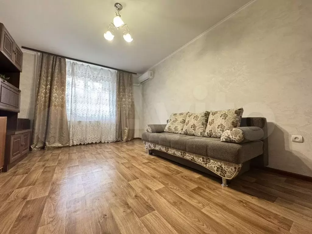1-к. квартира, 41 м, 3/16 эт. - Фото 0