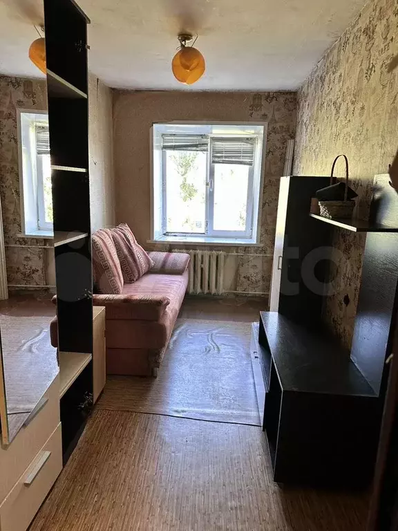 Комната 10 м в 5-к., 5/5 эт. - Фото 0