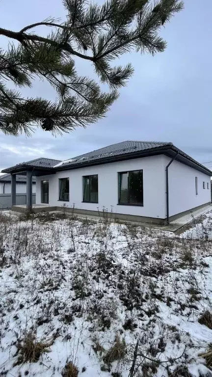 Дом в Свердловская область, Белоярский муниципальный округ, пос. ... - Фото 1