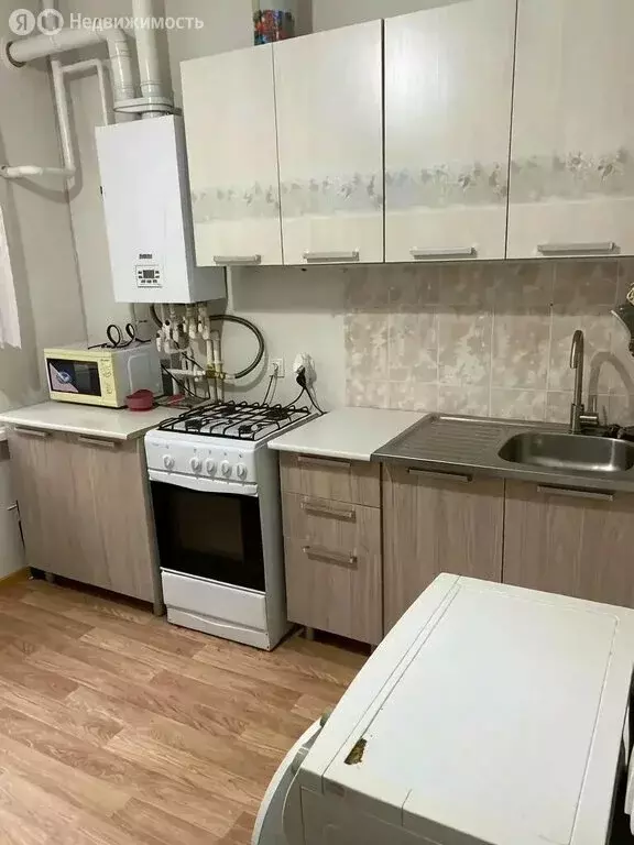 1-комнатная квартира: Камызяк, улица Ульянова, 1Б (33.4 м) - Фото 1