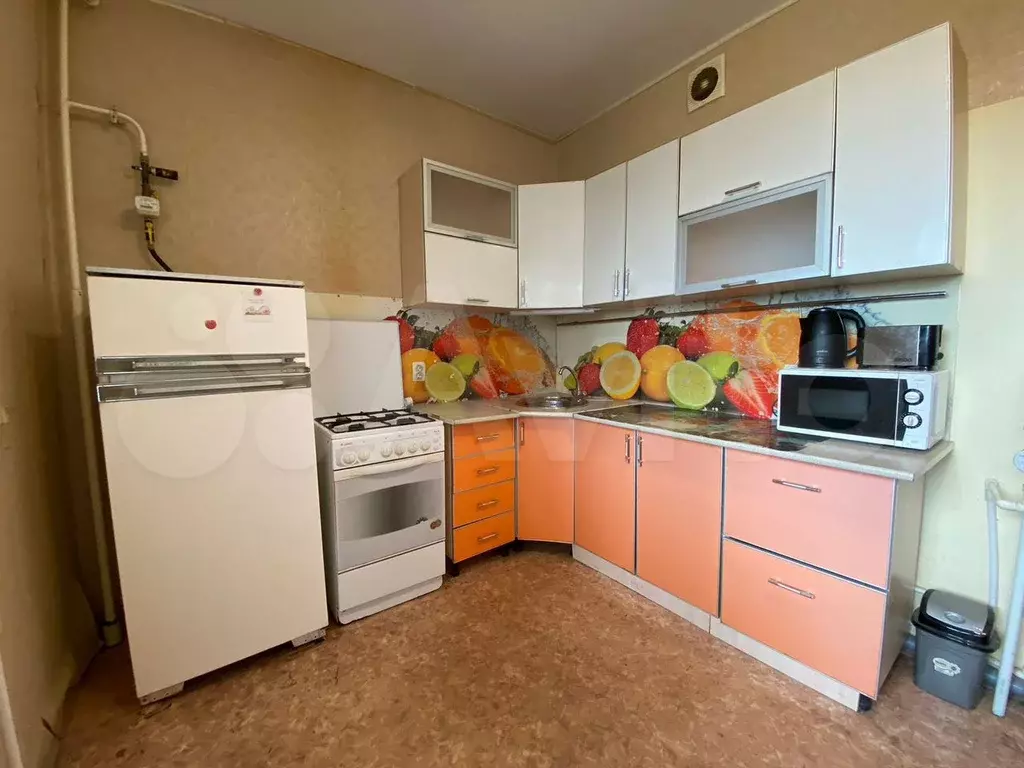 2-к. квартира, 69 м, 8/10 эт. - Фото 0