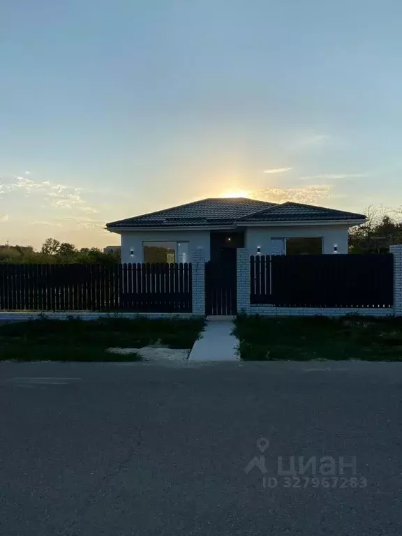 Дом в Краснодарский край, Анапа муниципальный округ, с. Юровка ул. ... - Фото 1