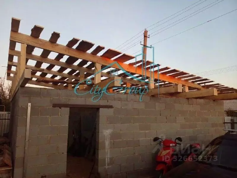 Дом в Оренбургская область, Гайский муниципальный округ, с. ... - Фото 2