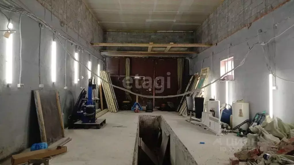 Помещение свободного назначения в Свердловская область, Екатеринбург ... - Фото 1