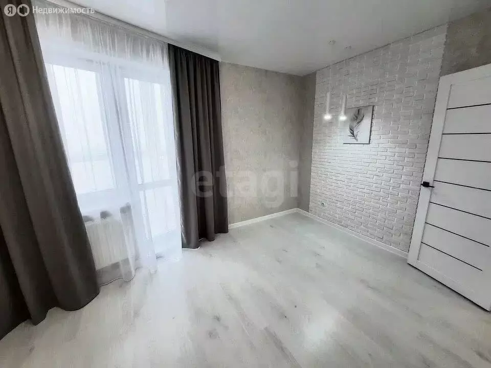 1-комнатная квартира: Липецк, улица И.В. Свиридова, 24к2 (41.2 м) - Фото 0
