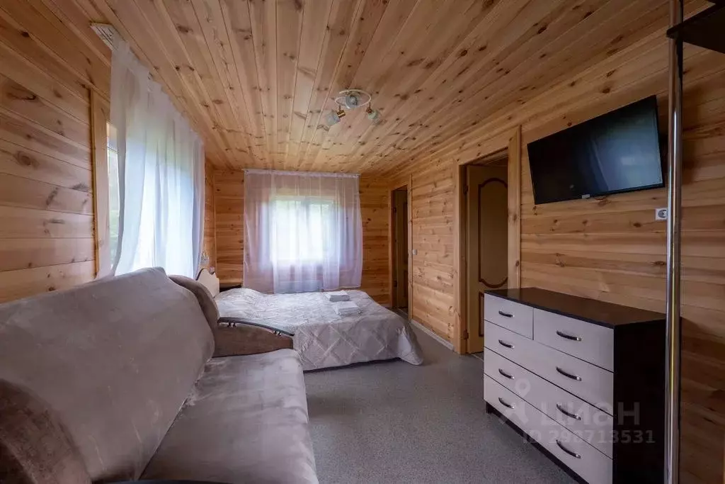 Дом в Алтай, Чемальский район, с. Анос ул. Грушевая, 1 (34 м) - Фото 1